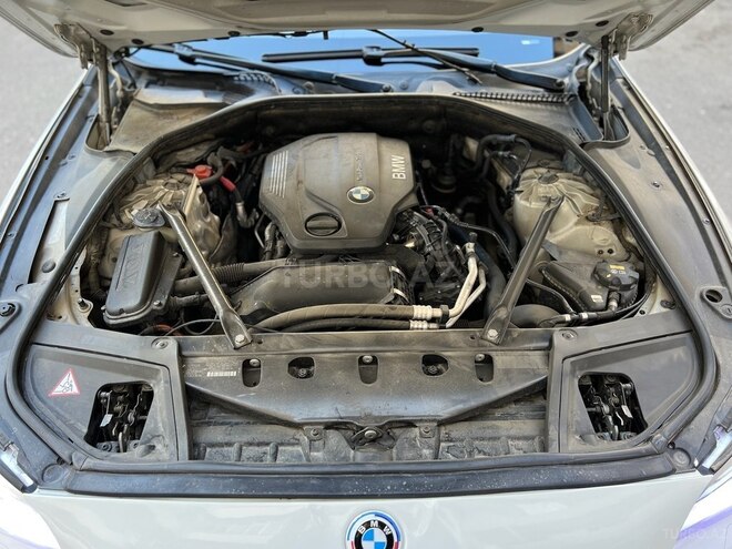 BMW 520 2015, 205,000 km - 2.0 l - Bakı
