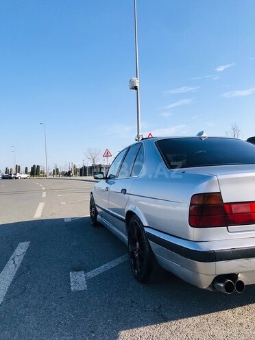 BMW 520 1990, 510,000 km - 2.0 l - Bakı