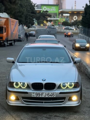 BMW 525 2002, 319,000 km - 2.5 l - Bakı
