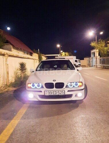 BMW 525 2003, 355,000 km - 2.5 l - Bakı