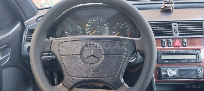 Mercedes C 200 1998, 454,000 km - 2.0 l - Bakı