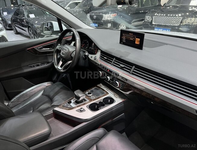 Audi Q7 2015, 79,500 km - 3.0 l - Bakı
