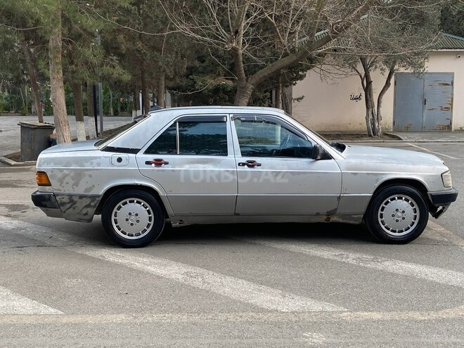 Mercedes 190 1993, 258,741 km - 2.0 l - Sumqayıt