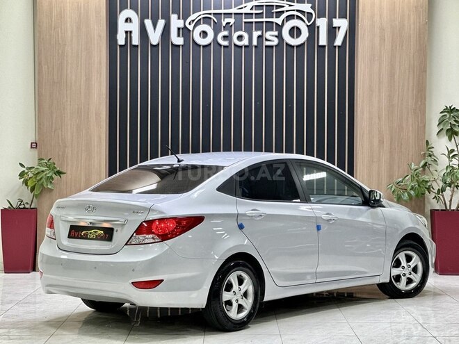 Hyundai Accent 2013, 133,000 km - 1.4 l - Sumqayıt