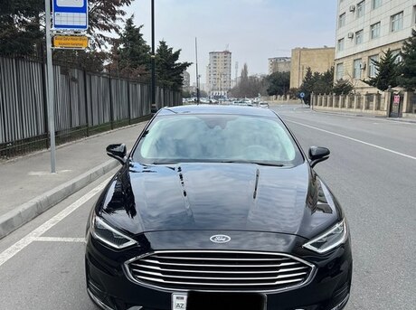 Ford Fusion 2020