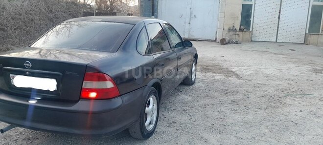 Opel Vectra 1997, 442,411 km - 1.6 l - Sumqayıt