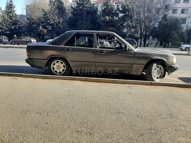 Mercedes 190 1992, 258,000 km - 1.8 l - Bakı