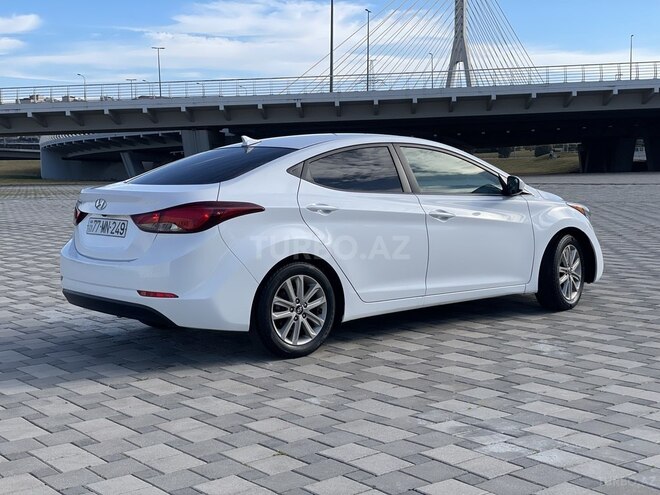 Hyundai Elantra 2015, 80,789 km - 1.8 l - Bakı