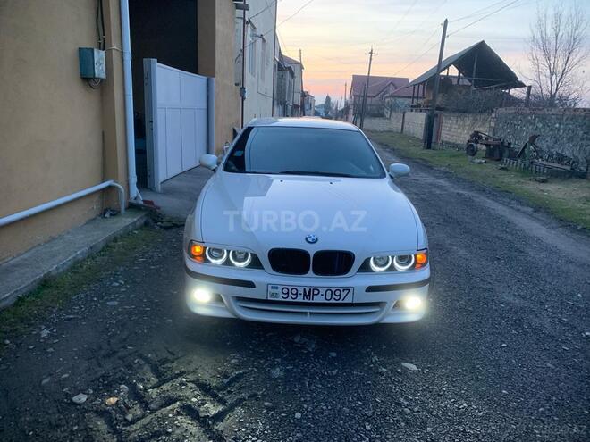 BMW 525 2002, 124,000 km - 2.5 l - Zaqatala