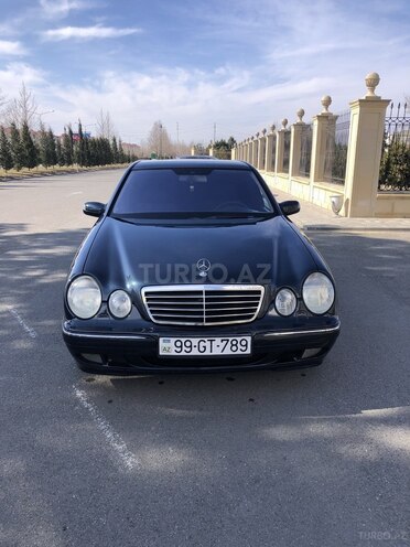 Mercedes E 270 1999, 316,000 km - 2.7 l - Yevlax