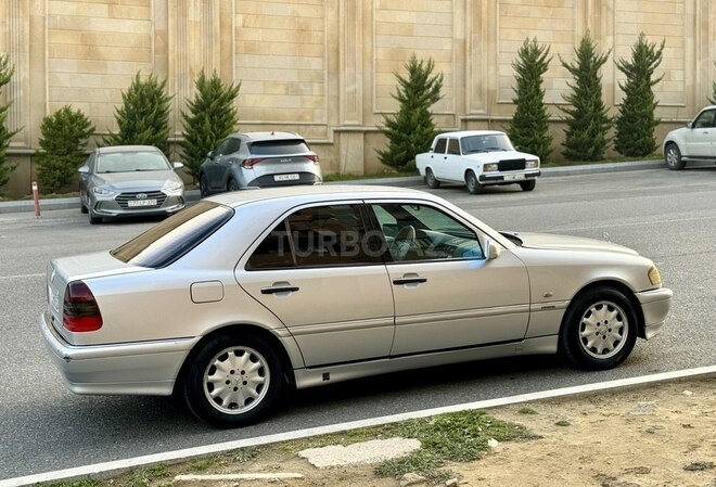 Mercedes C 200 1998, 292,000 km - 2.0 l - Bakı