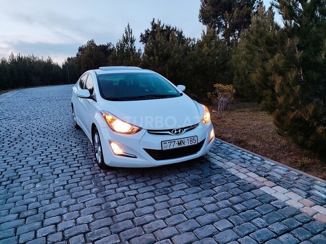 Hyundai Elantra 2015, 77,500 km - 1.8 l - Bakı