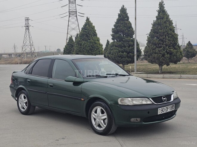 Opel Astra 1996, 200,000 km - 2.0 l - Sumqayıt