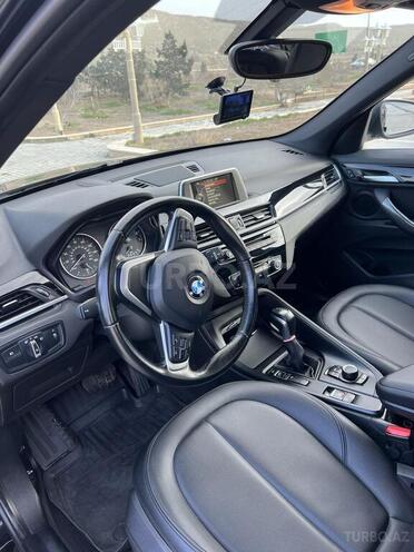 BMW X1 2017, 67,000 km - 2.0 l - Bakı