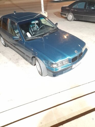 BMW 318 1995, 500,000 km - 1.6 l - Bakı
