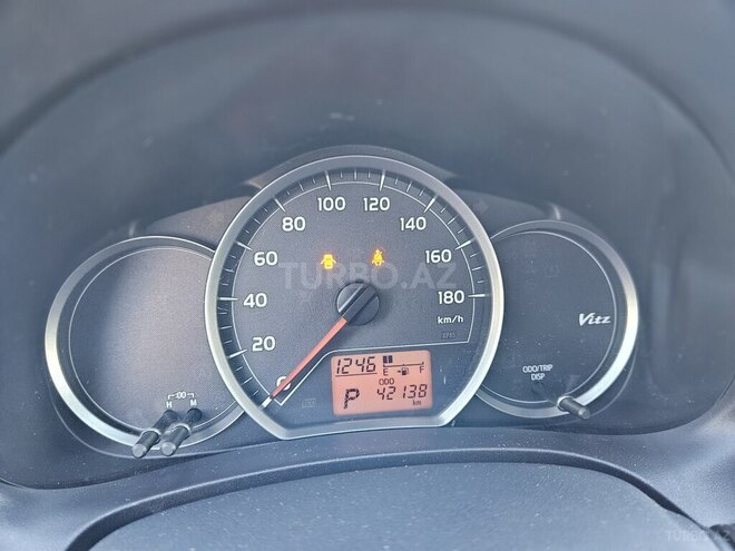 Toyota Vitz 2014, 42,200 km - 1.3 l - Bakı