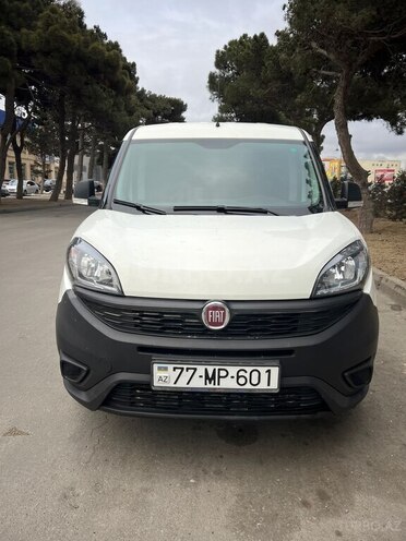 Fiat Doblo 2018, 98,000 km - 1.4 l - Bakı