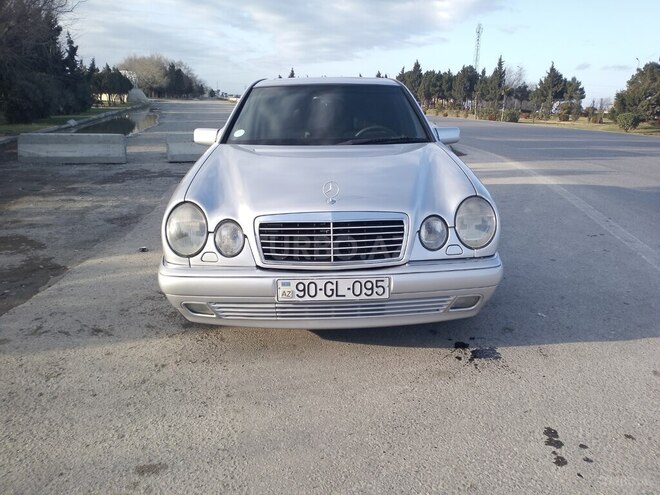 Mercedes E 230 1996, 352,146 km - 2.3 l - Bakı