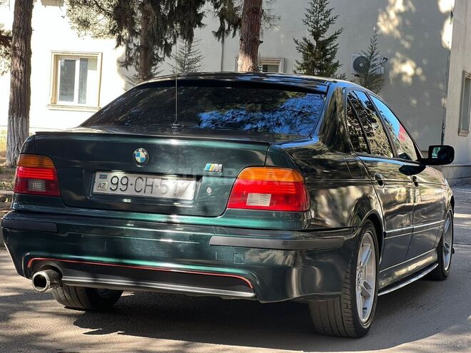 BMW 525 2001, 402,000 km - 2.5 l - Sumqayıt
