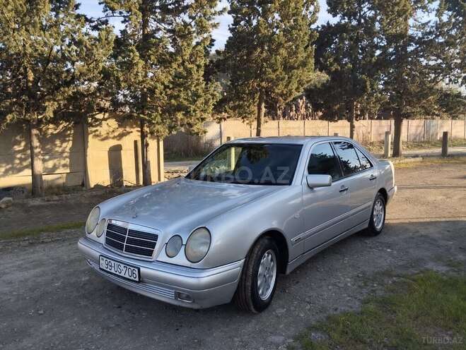 Mercedes E 230 1997, 356,236 km - 2.3 l - Masallı