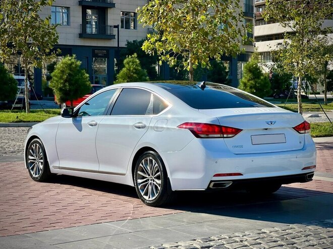 Hyundai Genesis 2014, 133,000 km - 3.0 l - Bakı