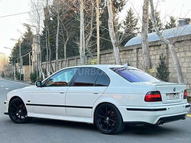 BMW 525 2002, 378,000 km - 2.5 l - Bakı