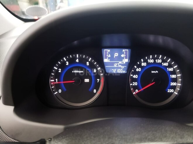 Hyundai Accent 2018, 72,100 km - 1.4 l - Bakı