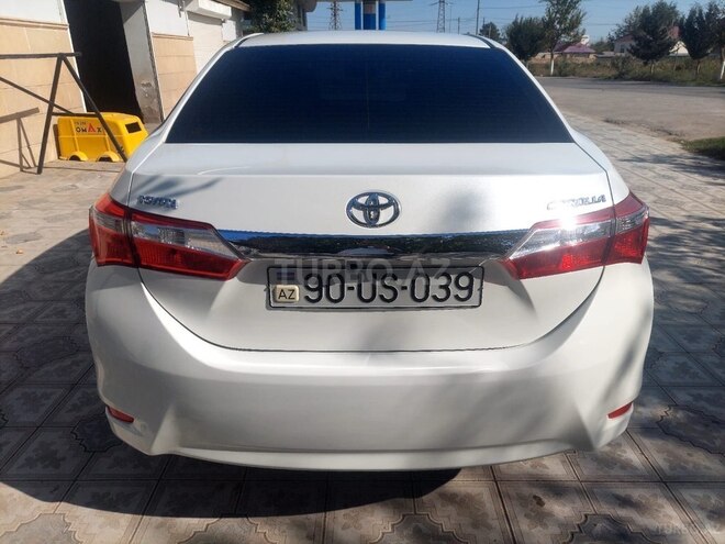 Toyota Corolla 2014, 146,000 km - 1.6 l - Salyan