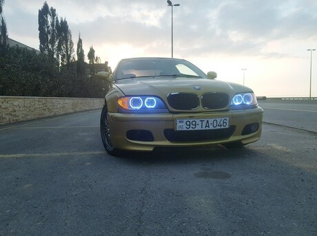 BMW 330 2003