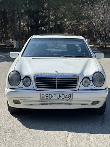 Mercedes E 200 1997, 355,000 km - 2.0 l - Sumqayıt