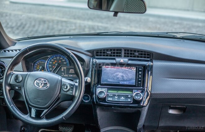 Toyota Corolla 2015, 94,500 km - 1.5 l - Bakı