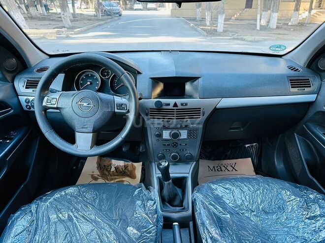 Opel Astra 2006, 313,000 km - 1.9 l - Sumqayıt