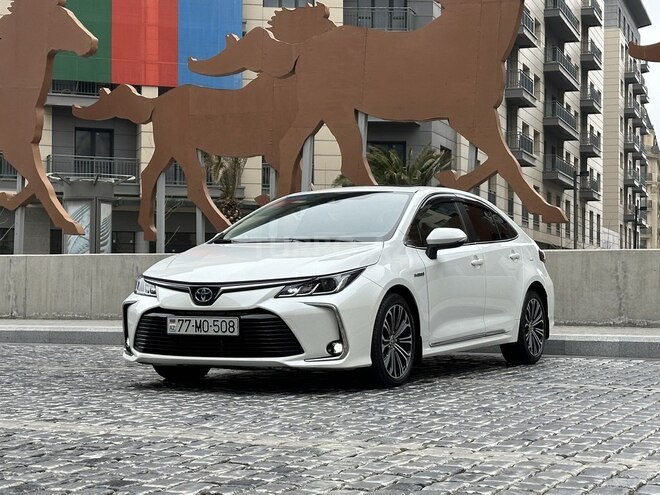 Toyota Corolla 2021, 26,500 km - 1.8 l - Bakı