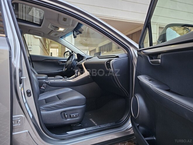 Lexus NX 200T 2015, 122,000 km - 2.0 l - Bakı