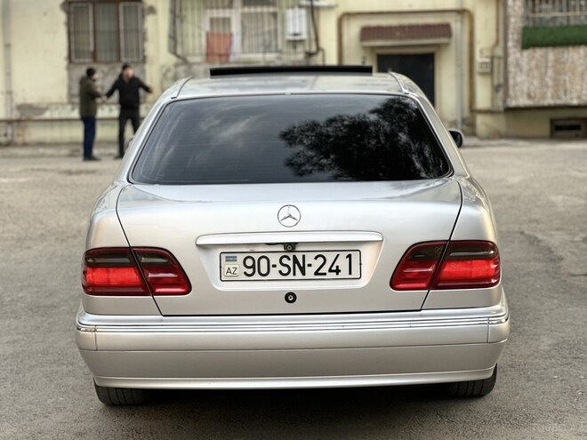 Mercedes E 270 2001, 500,000 km - 2.7 l - Bakı