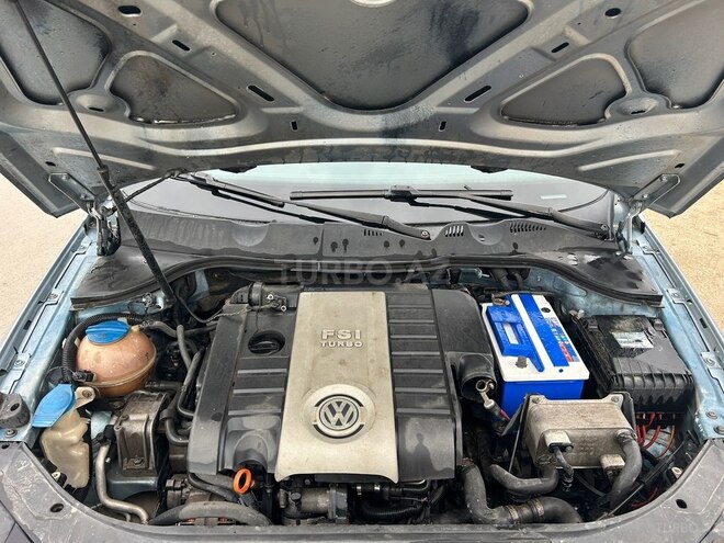 Volkswagen Passat 2005, 350,000 km - 2.0 l - Gəncə