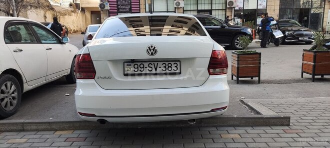 Volkswagen Polo 2019, 106,000 km - 1.6 l - Bakı