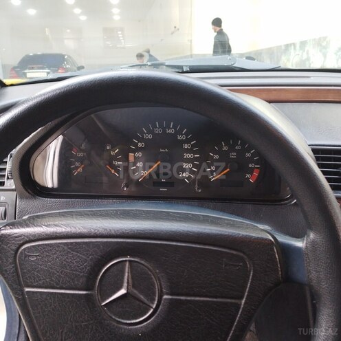 Mercedes C 180 1994, 272,455 km - 1.8 l - Gəncə