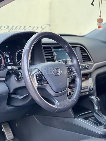 Hyundai Elantra 2016, 174,000 km - 1.6 l - Bakı