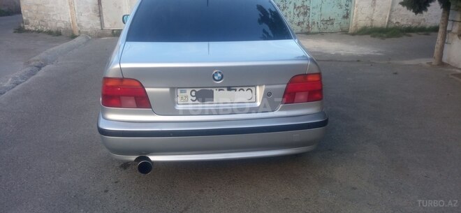 BMW 528 1999, 211,000 km - 2.8 l - Bakı