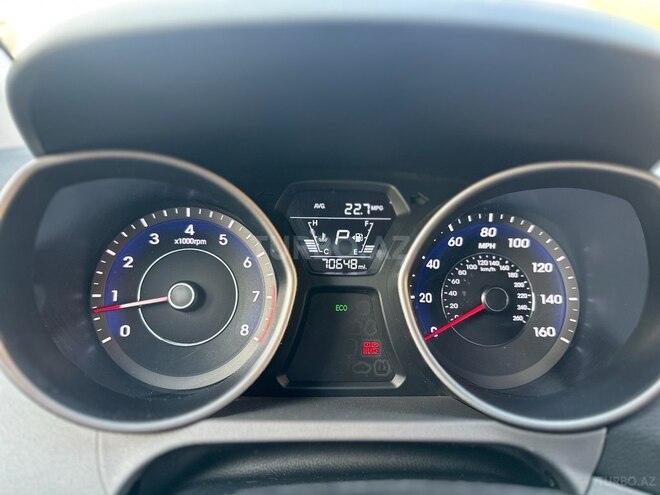 Hyundai Elantra 2015, 70,700 km - 1.8 l - Bakı