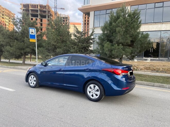 Hyundai Elantra 2015, 121,412 km - 1.8 l - Bakı