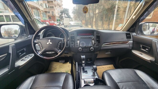 Mitsubishi Pajero 2013, 101,000 km - 3.5 l - Bakı