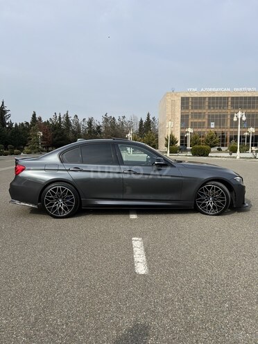 BMW 328 2016, 280,000 km - 2.0 l - Ucar