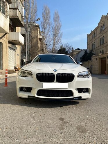 BMW 520 2014, 107,000 km - 2.0 l - Bakı