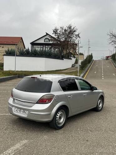 Opel Astra 2006, 365,000 km - 1.3 l - Quba