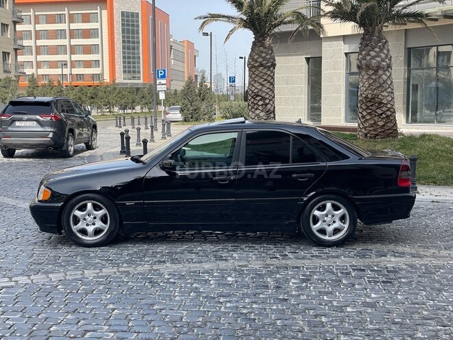 Mercedes C 230 1999, 318,000 km - 2.3 l - Bakı