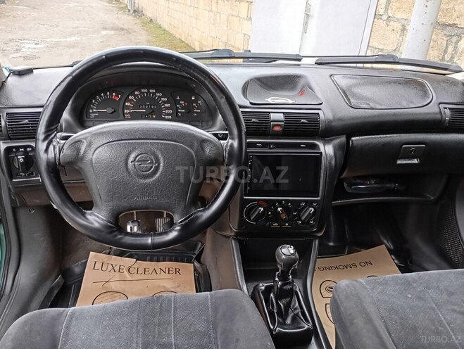 Opel Astra 1996, 353,190 km - 1.6 l - Bakı