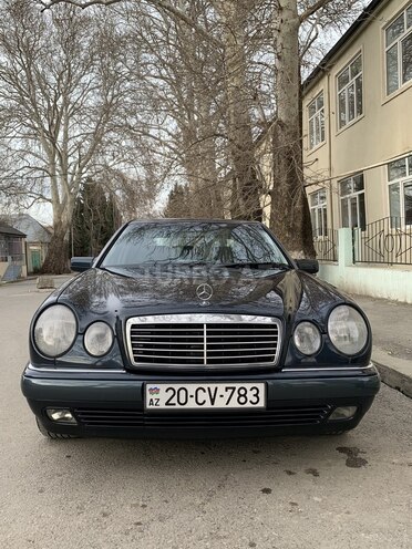 Mercedes E 200 1998, 215,000 km - 2.0 l - Şəmkir