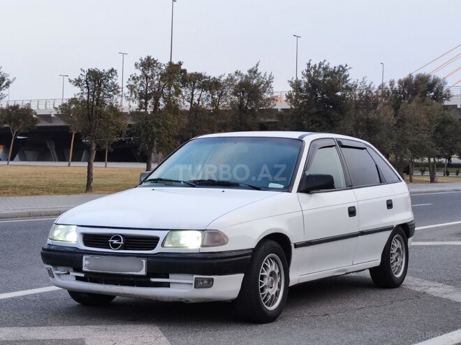 Opel Astra 1996, 367,322 km - 1.6 l - Bakı